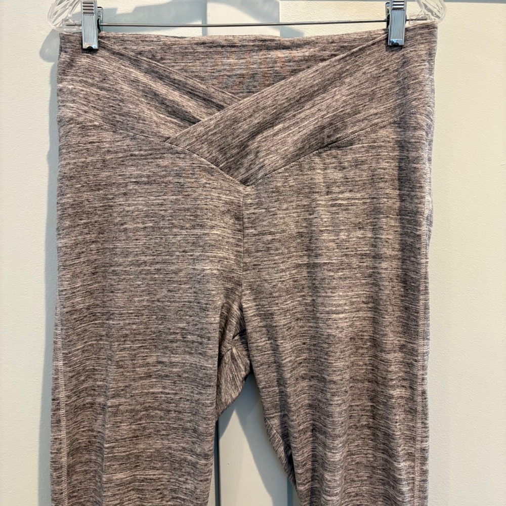 PINK Victoria's Secret XL Gray Heather Crossover Waist Cotton Blend Leggings - Picture 4 of 15